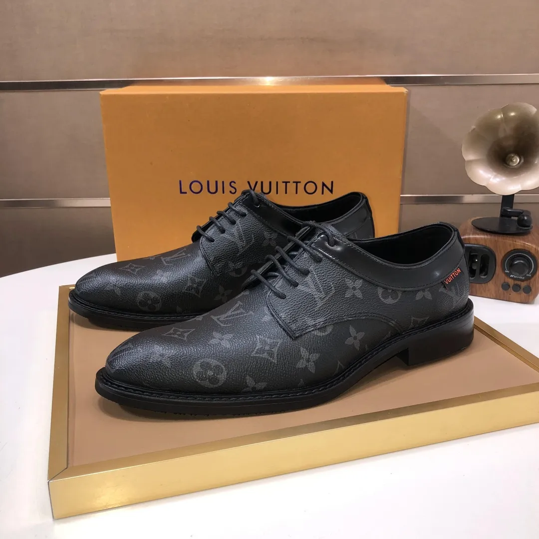 Men's shoes💰460💰【LOUIS VUITTON】(sheepskin lining) new cowhide LV formal shoes🎩🎩❗️🆘made one to one at the counter🎩original quality, imported cowhide upper➕full sheepskin lining➕original rubber outsole, {high quality visible}👣Size: 38-45 (45 custom-made)